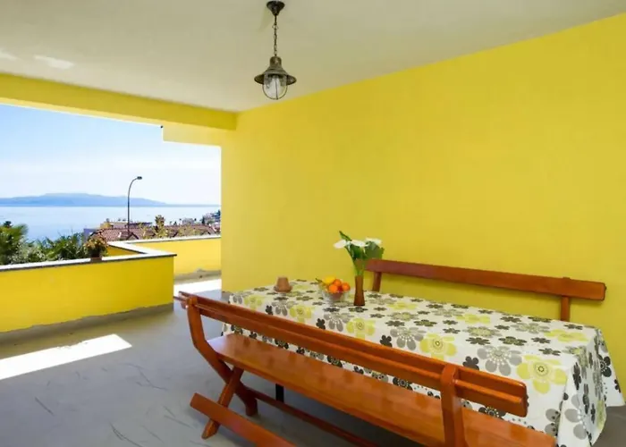 Apartman With Sea View